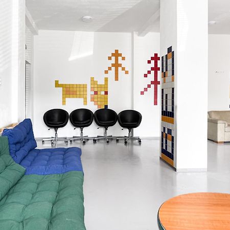Beskydy House Hostel รอชนอฟ ป็อด ราดโฮชติเย็ม ภายนอก รูปภาพ
