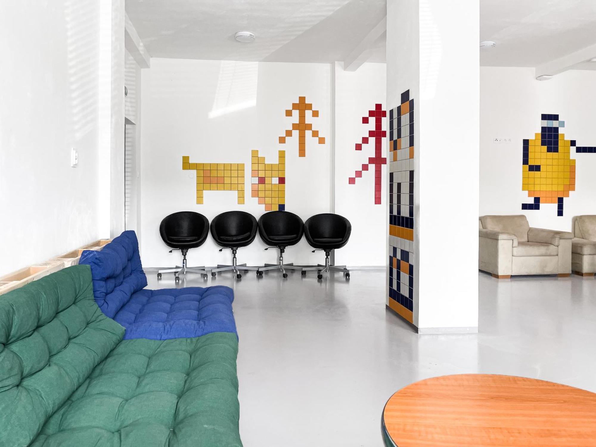 Beskydy House Hostel รอชนอฟ ป็อด ราดโฮชติเย็ม ภายนอก รูปภาพ